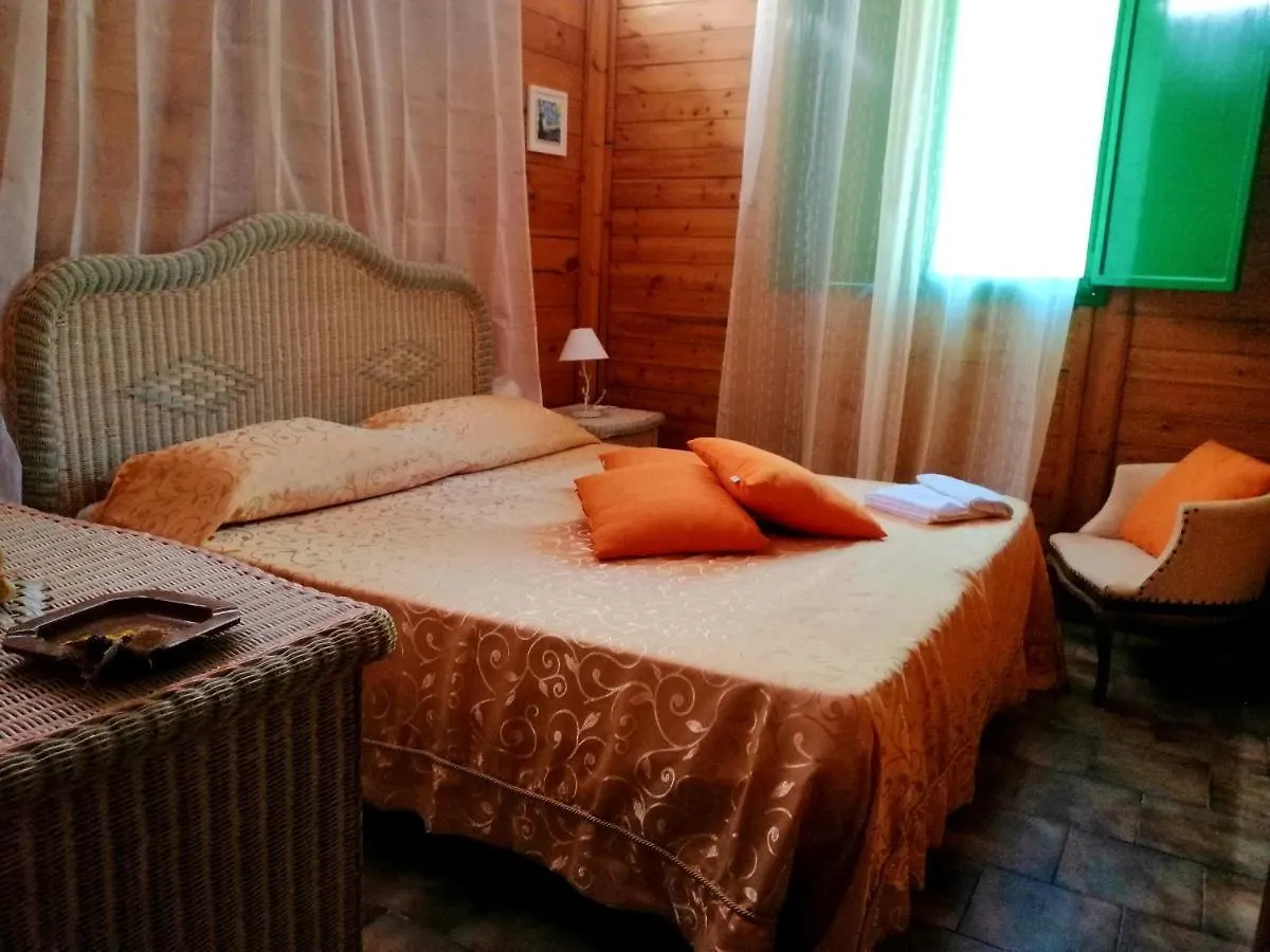 Chalet Il Gelsomino Dell'Etna 기아레 0*,